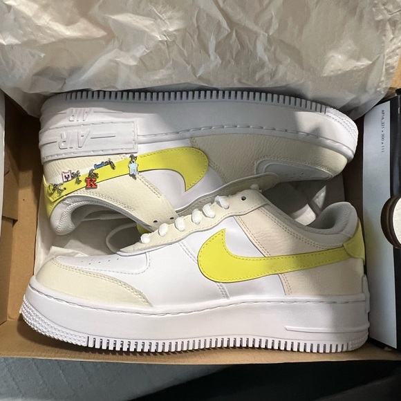 Air forces - Picture 2 of 3